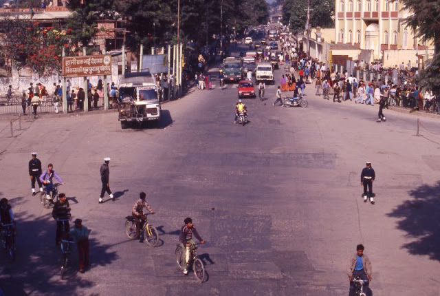 Kathmandu 1992 — The beginning of Aqua Hundred